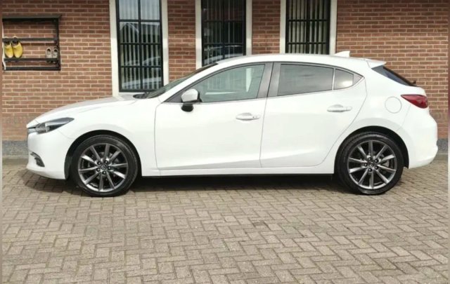 🟢Mazda 3 Skyactiv 2.0 120 cv