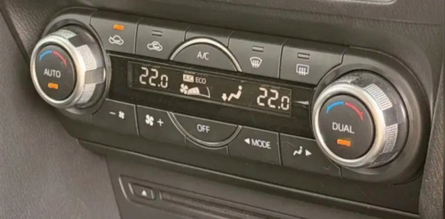 🟢Mazda 3 Skyactiv 2.0 120 cv