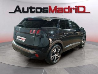 Peugeot 3008 Hybrid 225 e-EAT8 Allure