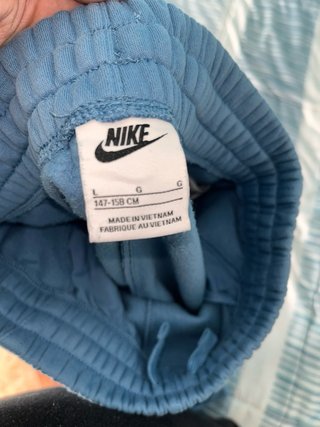 Pantalón chándal Nike azul talla L niño