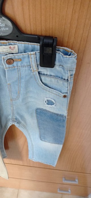 pantalones niños talla 18/24/meses la marca Zara