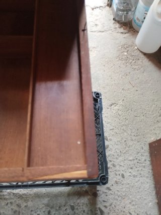 Mesa costurero o joyero de madera con musica