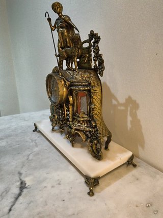Reloj de sobremesa