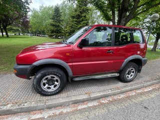 Nissan Terrano II 1996