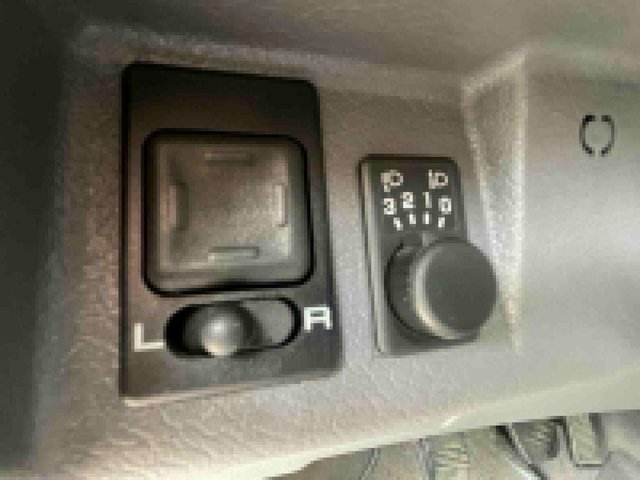 Nissan Terrano II 1996