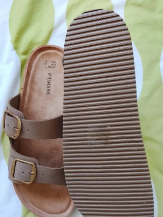 Sandalias