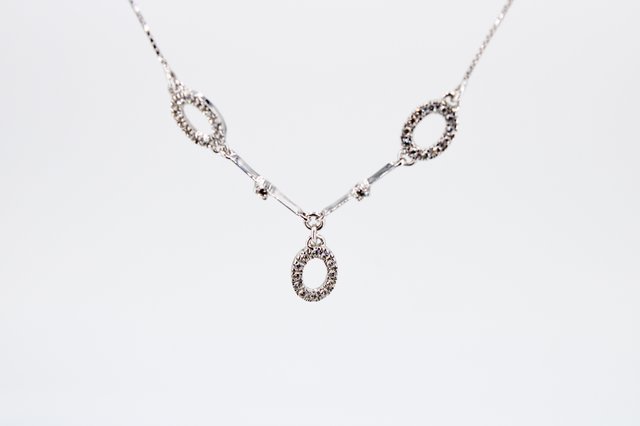 Collar Oro Blanco 18k