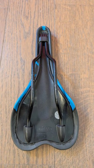 Sillín Selle Italia Cube Negro/Azul