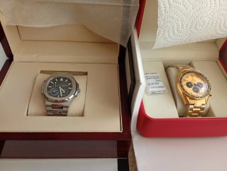 Lote 2 relojes automáticos sin usar.