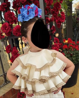 Traje Gitana Niña Volantes de 8 a 10 años.
