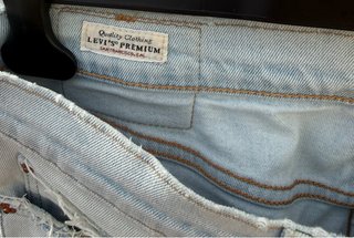 2 Vaqueros Levi Strauss Azules Desgastados