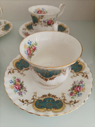 Juego 6 Tazas con Plato Royal Albert Porcelana