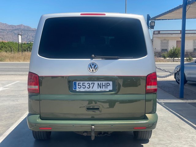 Volkswagen Caravelle 2011 - 9 PLAZAS -