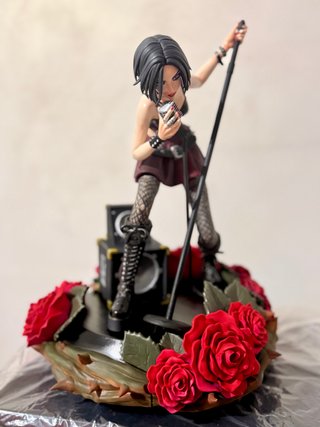 Statuetta Nana Osaki 34cm Resina Verniciata