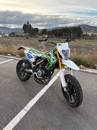 RIEJU MRT 49cc Supermotard