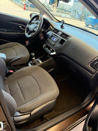 KIA Rio 2015