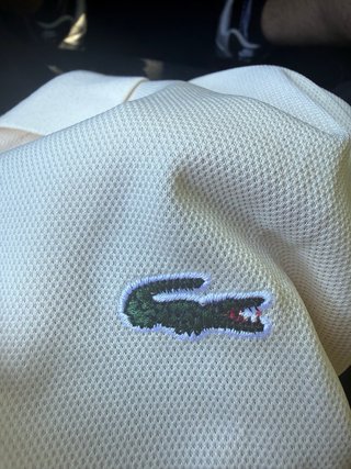 Polo Lacoste Crema Talla S