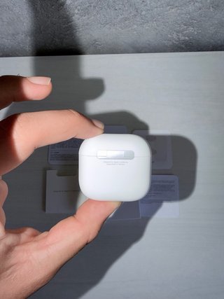 Airpods 4 ANC Apple Bianche