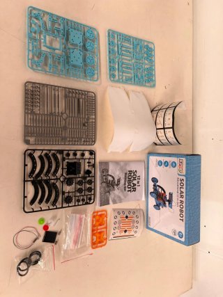Robot Solar Educativo 12 en 1