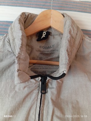 Cazadora Ecoalf Beige