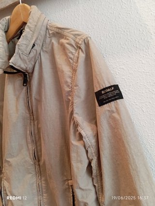 Cazadora Ecoalf Beige