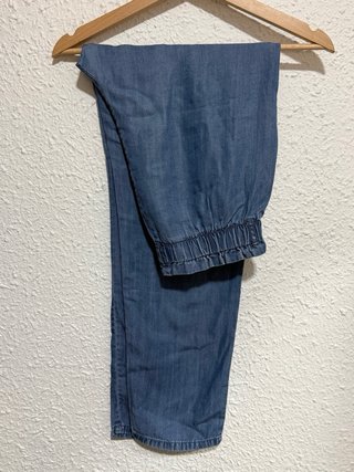 Pantalón de niña azul