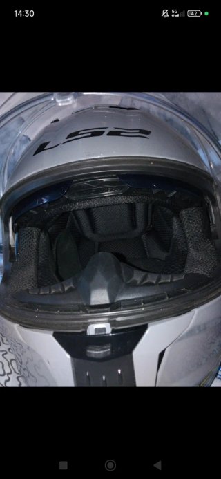 Casco de moto LS2 gris