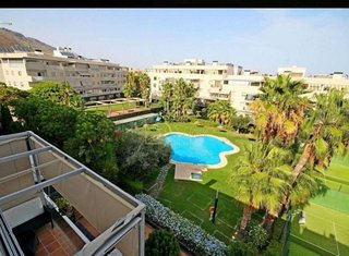 Piso en alquiler en El Pinillo en Torremolinos