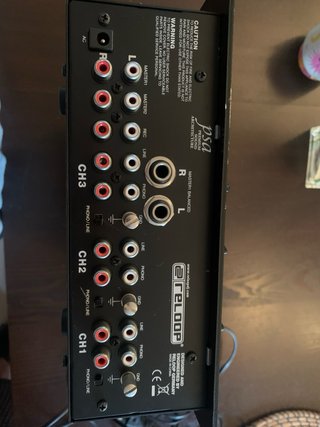 Mesa de mezclas Reloop RMX-30