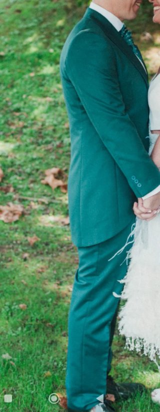 Traje de Novio Protocolo Verde con zapatos