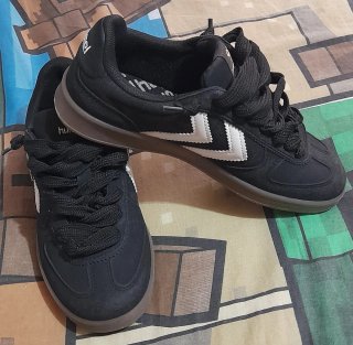 Zapatillas Hummel Negras