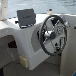 Embarcación Quicksilver 500 Pilothouse
