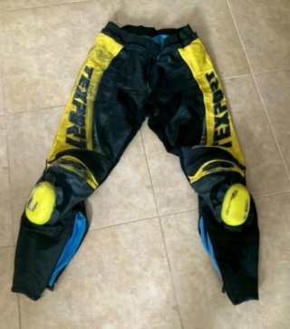 Traje de moto chaqueta y pantalón talla 50