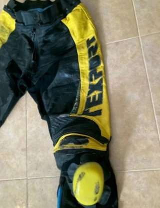 Traje de moto chaqueta y pantalón talla 50