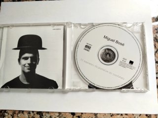 CDs Miguel Bosé: Grandes Éxitos y Sombrero