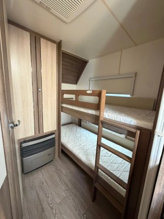 Caravana Hobby 545 KMF