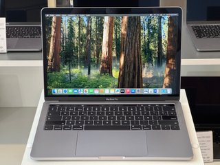 MacBook Pro i7 / 16 Gb / 500 SSD - GARANTIA
