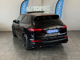 Porsche Cayenne GTS