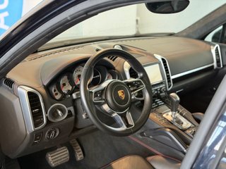 Porsche Cayenne GTS