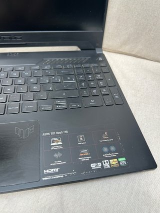 Portátil Gaming ASUS TUF Dash F15 FX517ZM