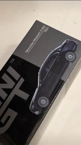 Mini GT Mercedes-Maybach S 680 Nero