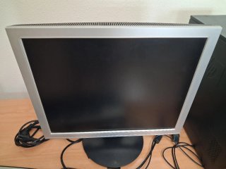 Torre HP + Monitor + Teclado + Ratón
