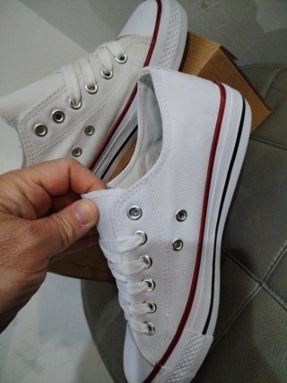 Scarpe sportive casual bianche n.37