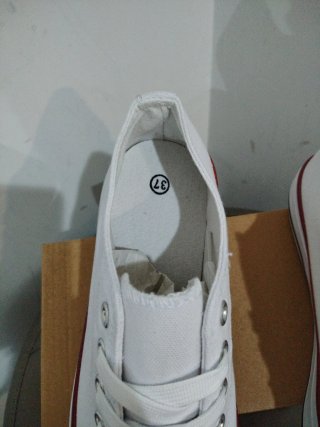 Scarpe sportive casual bianche n.37