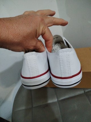 Scarpe sportive casual bianche n.37