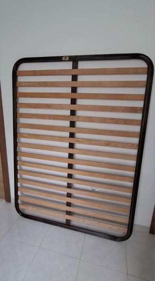 Somier metálico con lamas de madera
