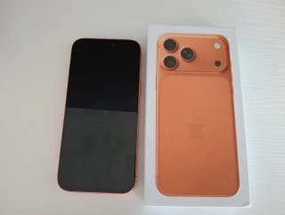 iPhone 17 Pro Max Naranja