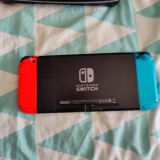 Nintendo Switch con Accesorios