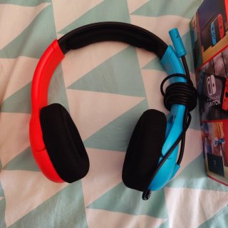 Nintendo Switch con Accesorios