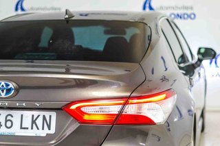 Toyota Camry 2.5 220H Advance
